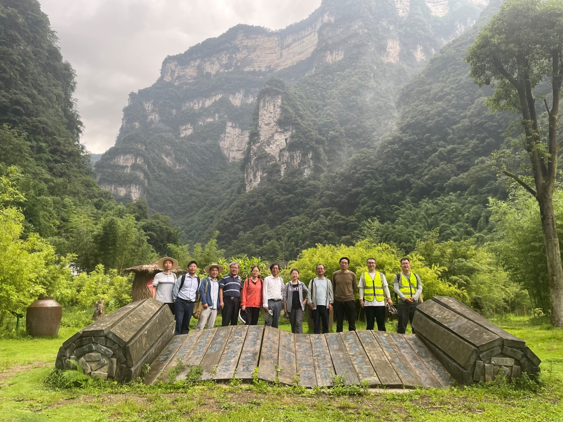 我校中國地質大學（武漢）地質工程專業秭歸野外實踐教學-地大熱能